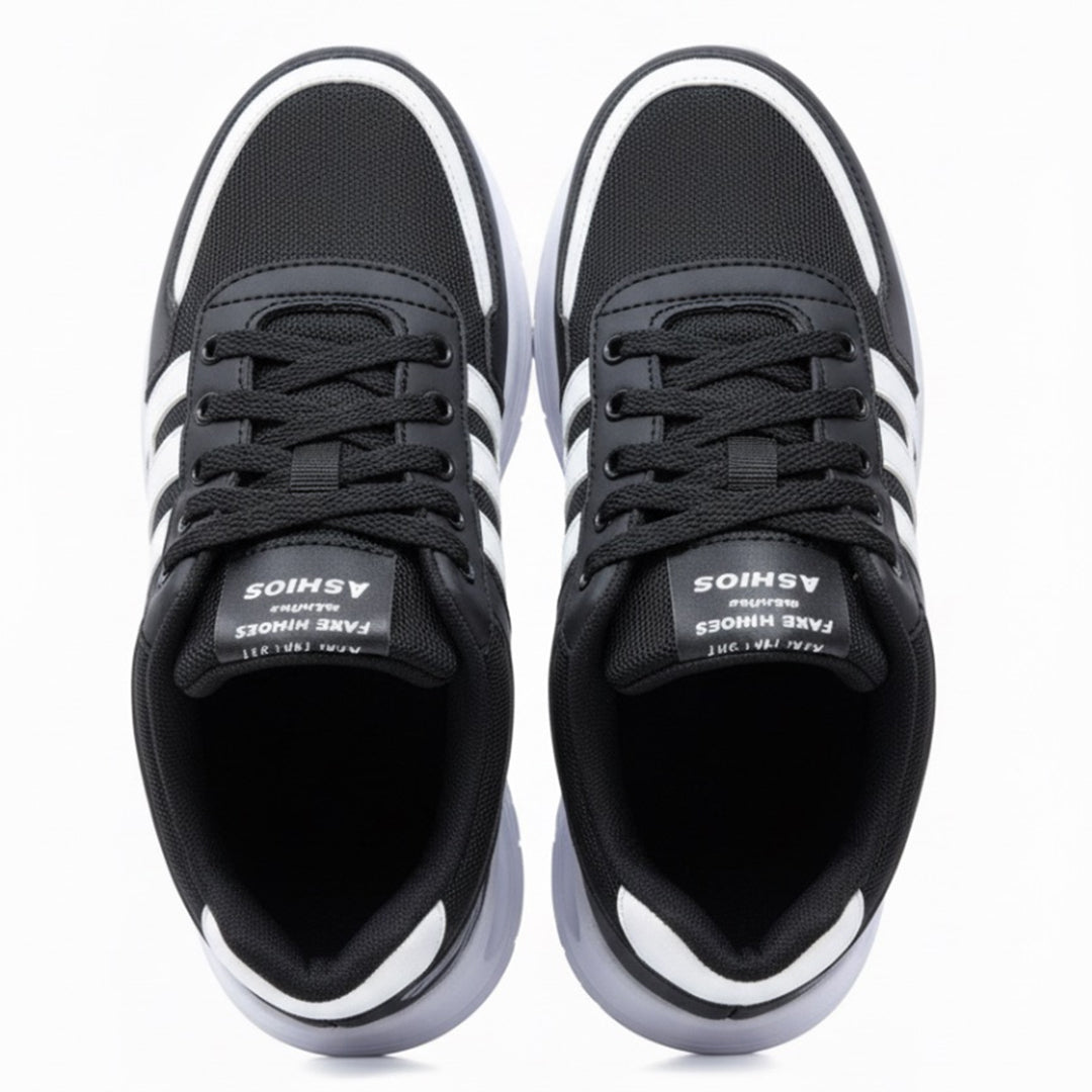 Kicks Turbo Runner - Black - 080