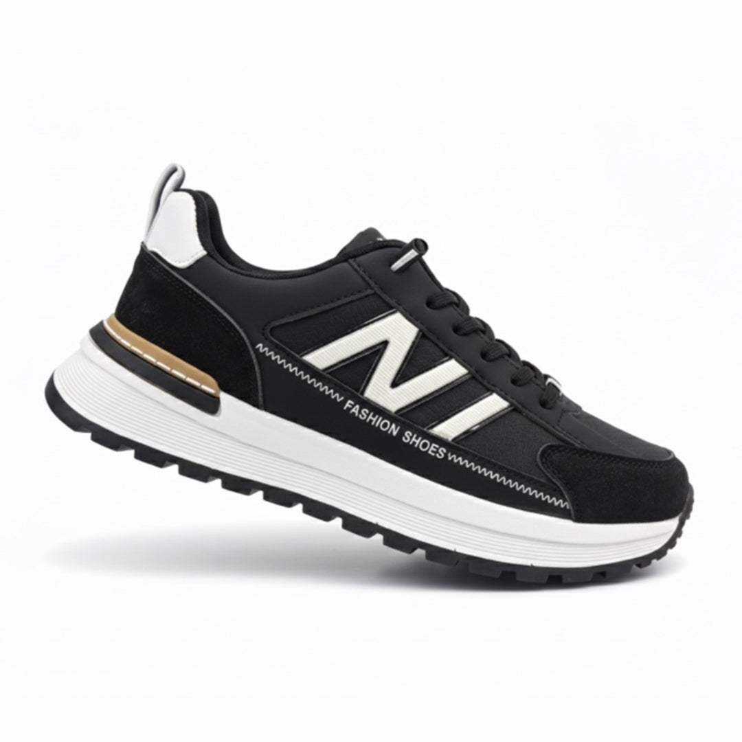 Kicks Night Runner - Black/White - 075