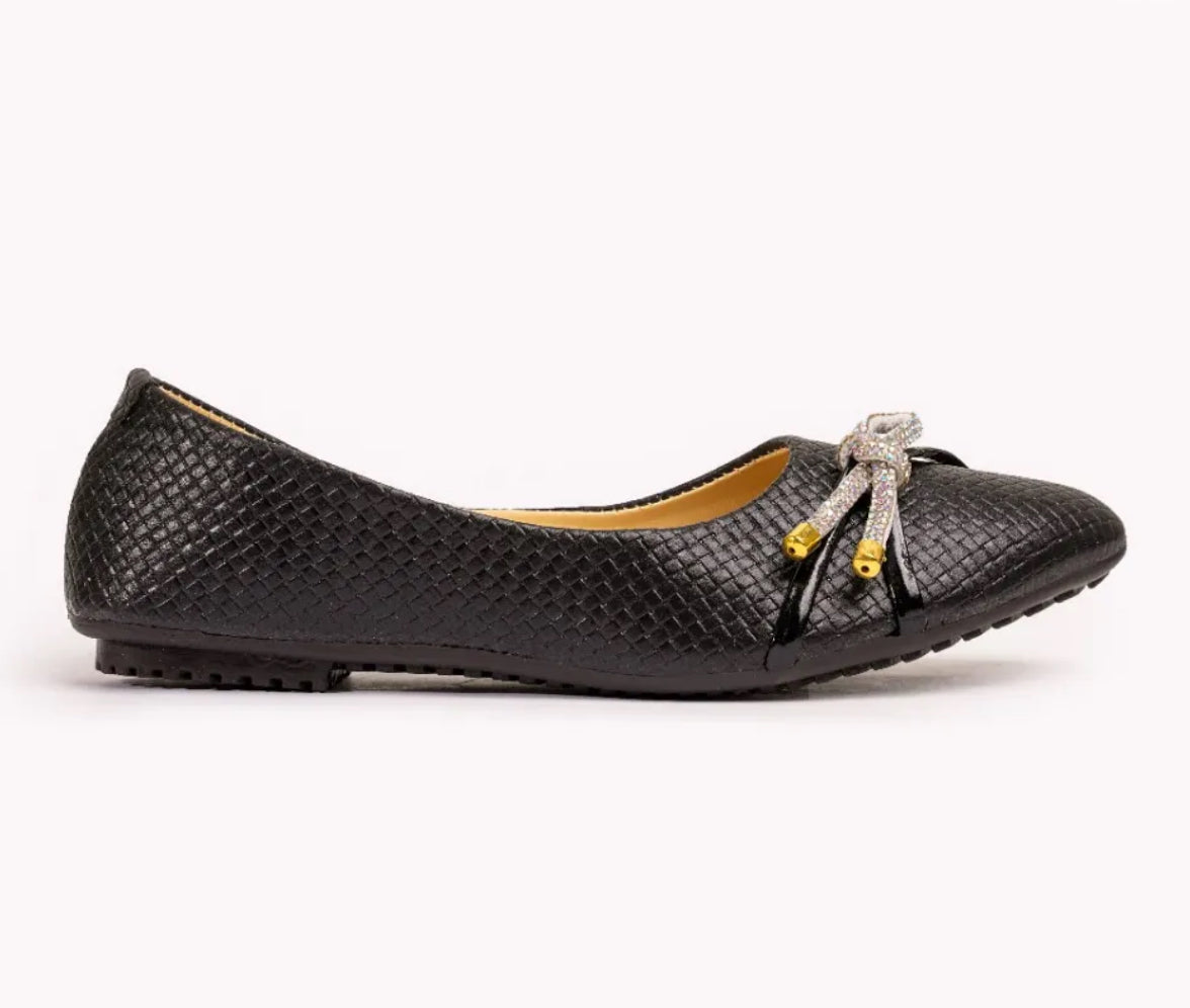 Velora - Black - 233