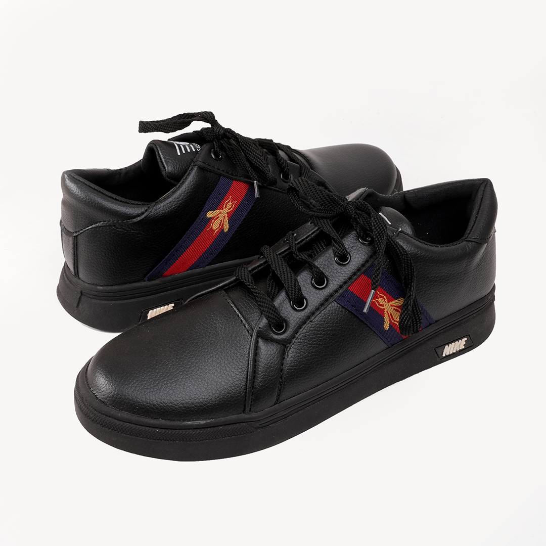 Buzz-Line Black Sneaker - 058