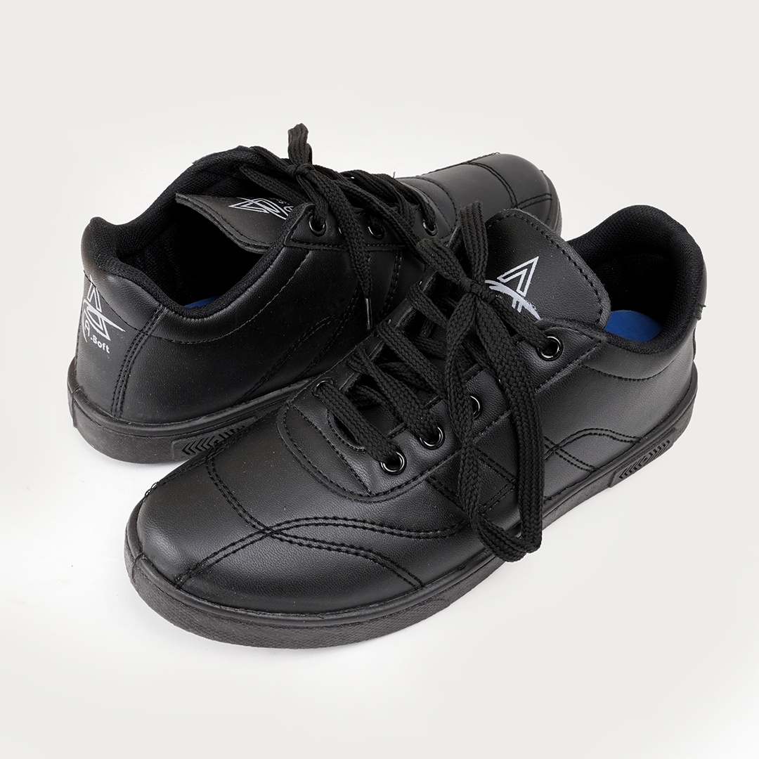 Onyx Stiched Sneaker Black - 049