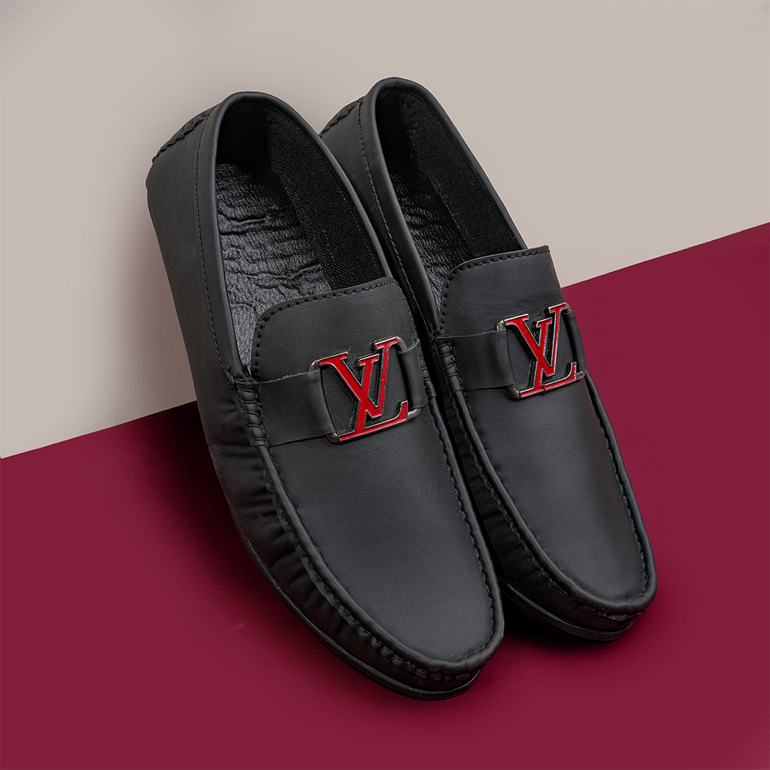 LV Onyx Loafer - Black-043