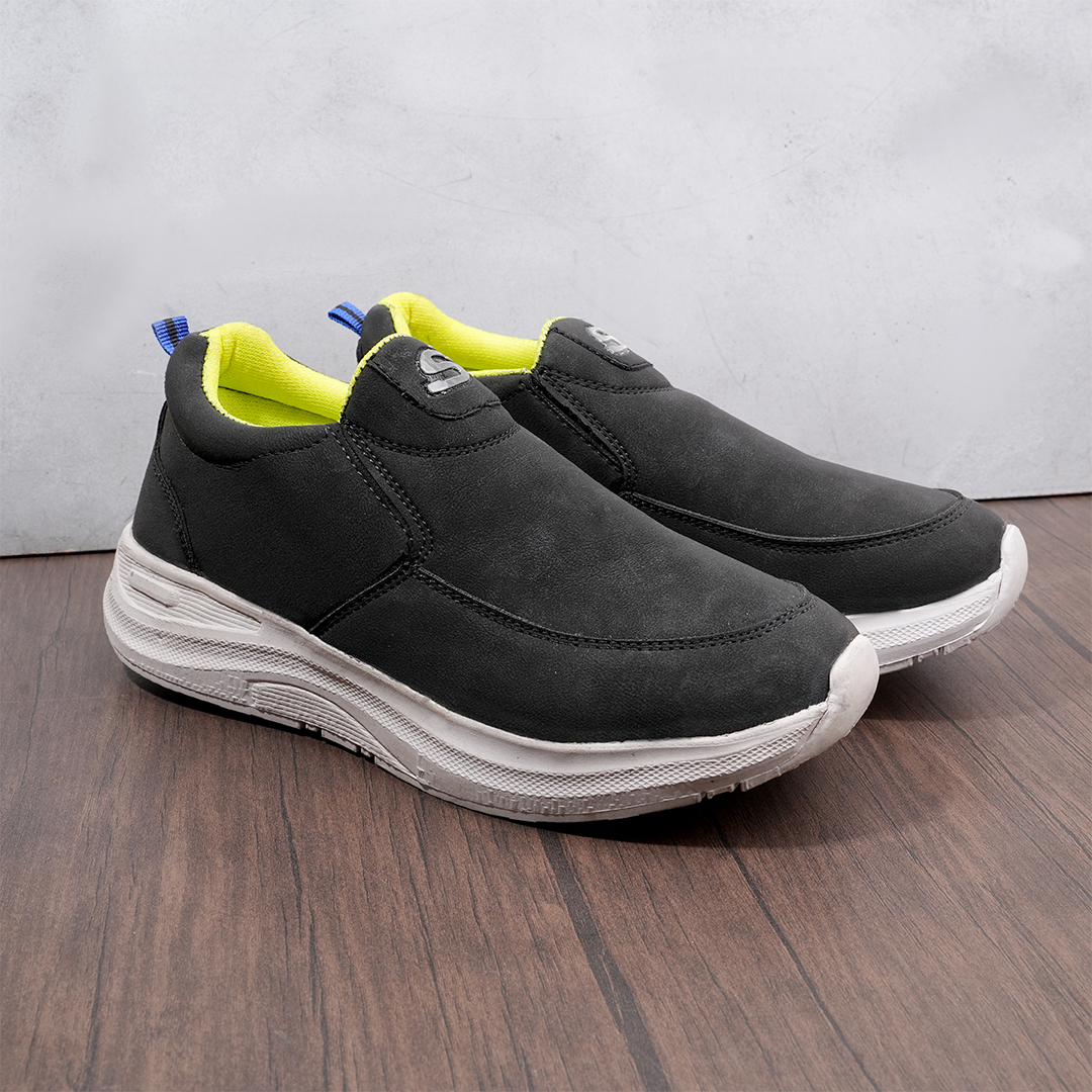 Kicks Comfy Slip-On  Black - 046